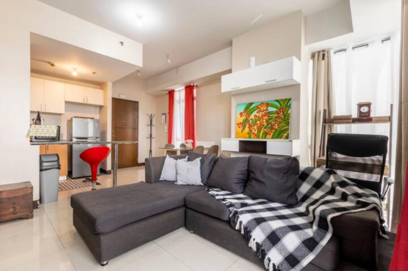 Great View With Balcony In Araneta Center Apartment Manila Ngoại thất bức ảnh